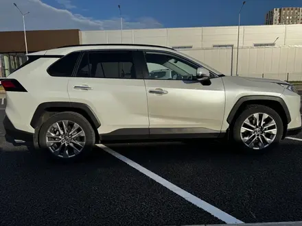 Toyota RAV4 2020 года за 13 000 000 тг. в Астана – фото 7