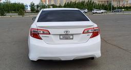 Toyota Camry 2013 годаүшін5 950 000 тг. в Уральск – фото 3