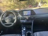 Hyundai Sonata 2021 годаүшін9 800 000 тг. в Караганда – фото 5