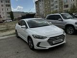 Hyundai Elantra 2017 годаfor8 200 000 тг. в Атырау – фото 4