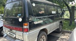 Mitsubishi Delica 1993 годаfor1 000 000 тг. в Алматы – фото 3