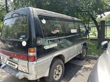 Mitsubishi Delica 1993 годаfor1 000 000 тг. в Алматы – фото 2