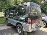 Mitsubishi Delica 1993 годаfor1 000 000 тг. в Алматы – фото 4