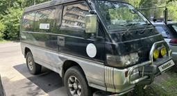 Mitsubishi Delica 1993 годаfor1 000 000 тг. в Алматы – фото 5