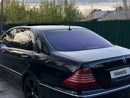 Mercedes-Benz S 500 2002 года за 4 500 000 тг. в Талдыкорган – фото 16