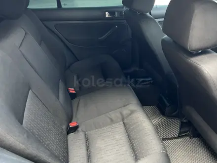 Volkswagen Golf 2001 года за 3 300 000 тг. в Караганда – фото 12
