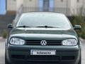 Volkswagen Golf 2001 годаүшін3 300 000 тг. в Караганда