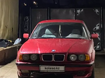 BMW 520 1993 года за 1 750 000 тг. в Актобе