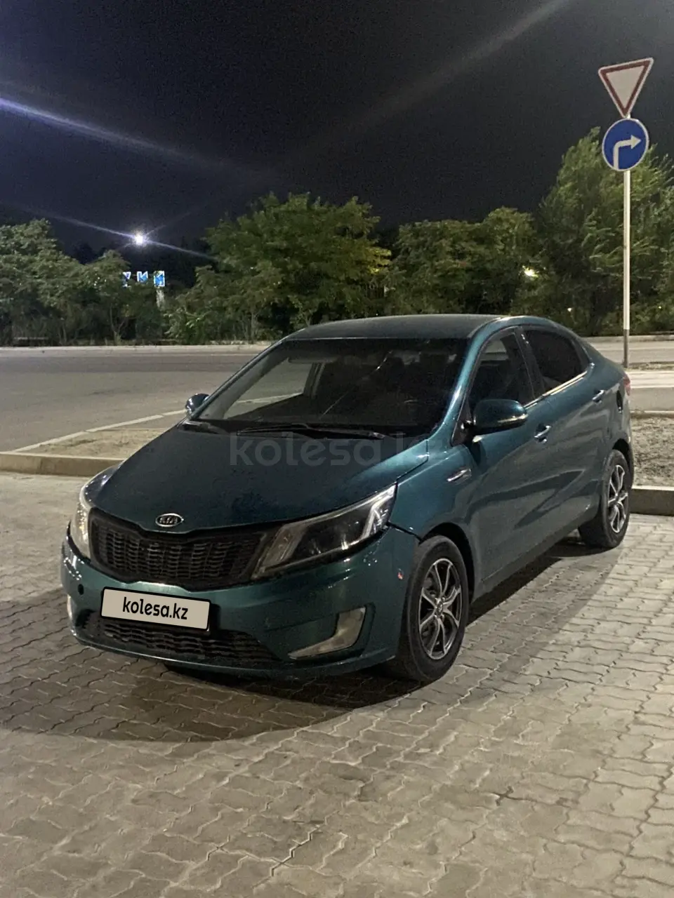 Kia Rio, 2012
