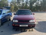 Volkswagen Golf 1995 годаүшін1 500 000 тг. в Алматы