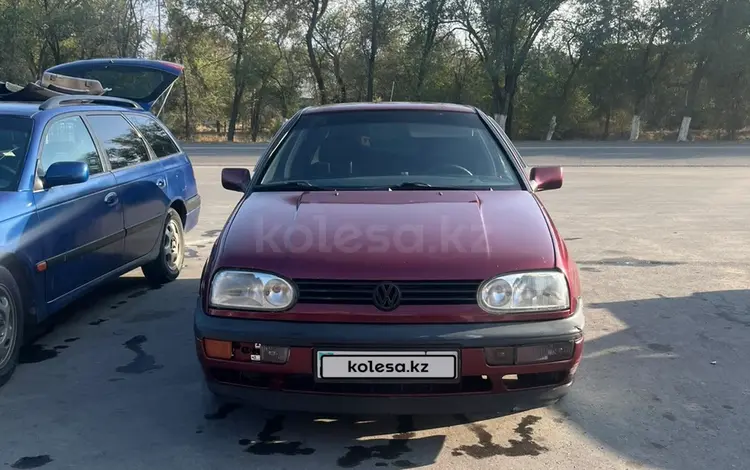 Volkswagen Golf 1995 года за 1 500 000 тг. в Алматы