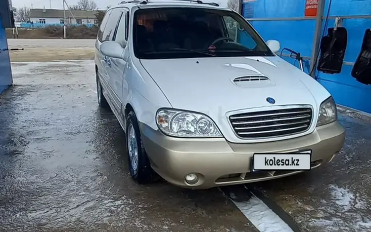 Kia Carnival 2001 года за 2 200 000 тг. в Жетысай