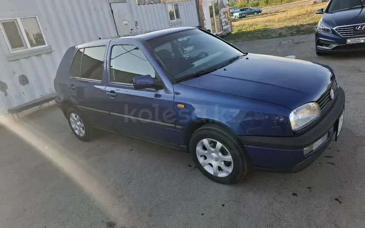 Volkswagen Golf 1997 года за 1 600 000 тг. в Караганда