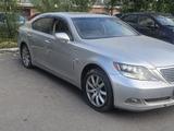 Lexus LS 600h 2009 года за 3 200 000 тг. в Астана – фото 4