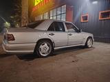Mercedes-Benz E 320 1994 годаfor2 500 000 тг. в Тараз – фото 2