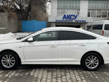 Hyundai Sonata 2017 года за 8 500 000 тг. в Алматы – фото 12