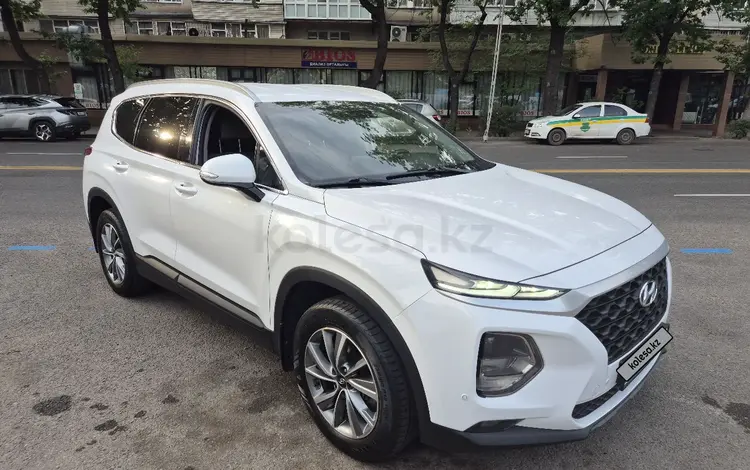 Hyundai Santa Fe 2018 года за 12 500 000 тг. в Алматы