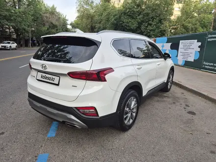 Hyundai Santa Fe 2018 года за 12 500 000 тг. в Алматы – фото 5