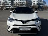 Toyota RAV4 2017 года за 12 500 000 тг. в Астана