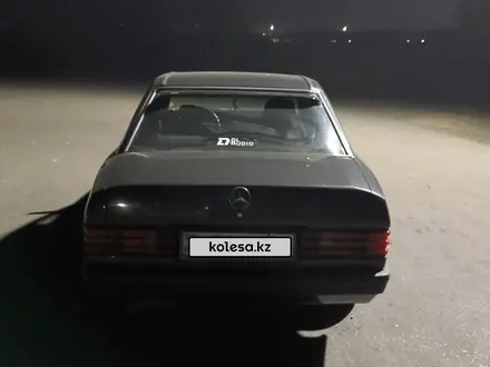 Mercedes-Benz 190 1988 года за 900 000 тг. в Караганда – фото 3