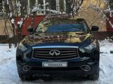 Infiniti FX35 2013 года за 10 200 000 тг. в Алматы