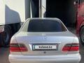 Mercedes-Benz E 240 2000 года за 4 500 000 тг. в Шымкент