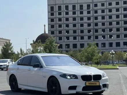 BMW 528 2010 года за 10 000 000 тг. в Атырау – фото 2