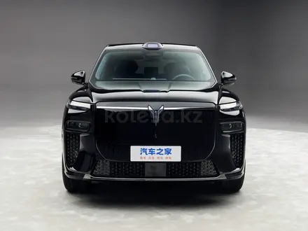 Voyah Taishan X8 2026 года за 35 900 000 тг. в Алматы