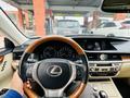 Lexus ES 300h 2013 года за 12 200 000 тг. в Алматы – фото 15