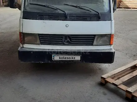 Mercedes-Benz MB 100 1995 года за 650 000 тг. в Тараз