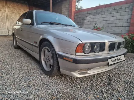 BMW 525 1995 года за 2 000 000 тг. в Шымкент – фото 2