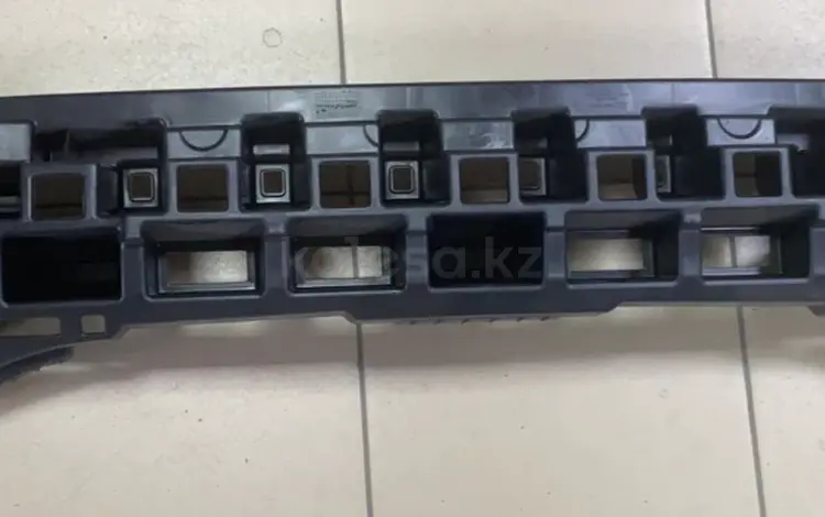 Усилитель бампера переднего пластиковый за 30 000 тг. в Караганда