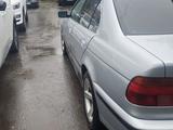 BMW 520 1997 года за 2 100 000 тг. в Актобе