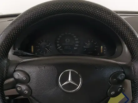 Mercedes-Benz E 200 2006 года за 4 190 000 тг. в Шымкент – фото 20