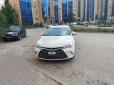 Toyota Camry 2015 года за 6 200 000 тг. в Актобе – фото 3