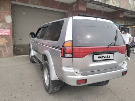 Mitsubishi Montero Sport 2000 года за 3 500 000 тг. в Алматы – фото 3
