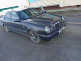 Mercedes-Benz E 230 1995 года за 2 000 000 тг. в Аягоз – фото 3