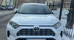 Toyota RAV4 2019 года за 16 000 000 тг. в Астана – фото 3