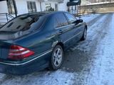 Mercedes-Benz S 500 2001 года за 3 800 000 тг. в Жаркент – фото 2