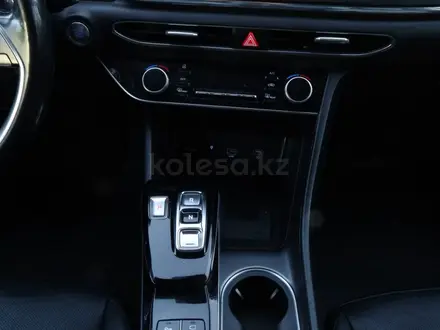Hyundai Sonata 2021 года за 9 590 000 тг. в Астана – фото 23