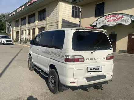 Mitsubishi Delica 2004 года за 7 000 000 тг. в Алматы – фото 5