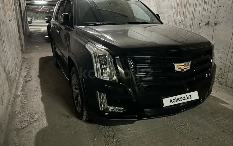 Cadillac Escalade 2020 года за 40 000 000 тг. в Алматы