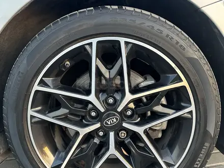 Kia Optima 2018 года за 8 000 000 тг. в Алматы – фото 12