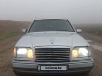 Mercedes-Benz E 280 1993 года за 2 150 000 тг. в Шымкент