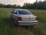 Volkswagen Passat 1998 годаүшін2 250 000 тг. в Макинск – фото 4