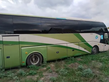 Yutong  ZK6122H9 2017 года за 15 000 000 тг. в Усть-Каменогорск – фото 8