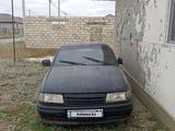 Opel Vectra 1993 годаfor280 000 тг. в Актобе