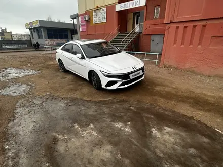 Hyundai Elantra 2024 года за 9 000 000 тг. в Караганда – фото 2
