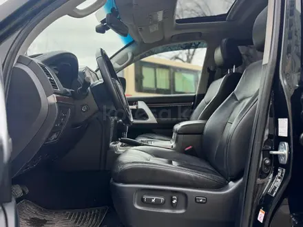 Toyota Land Cruiser 2015 года за 28 500 000 тг. в Алматы – фото 14