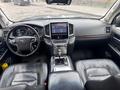 Toyota Land Cruiser 2015 годаүшін28 500 000 тг. в Алматы – фото 17